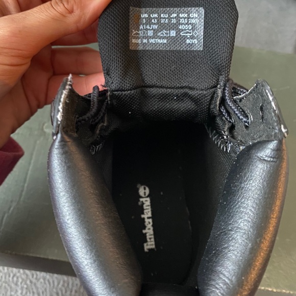 Timberland Boots - Picture 5 of 7